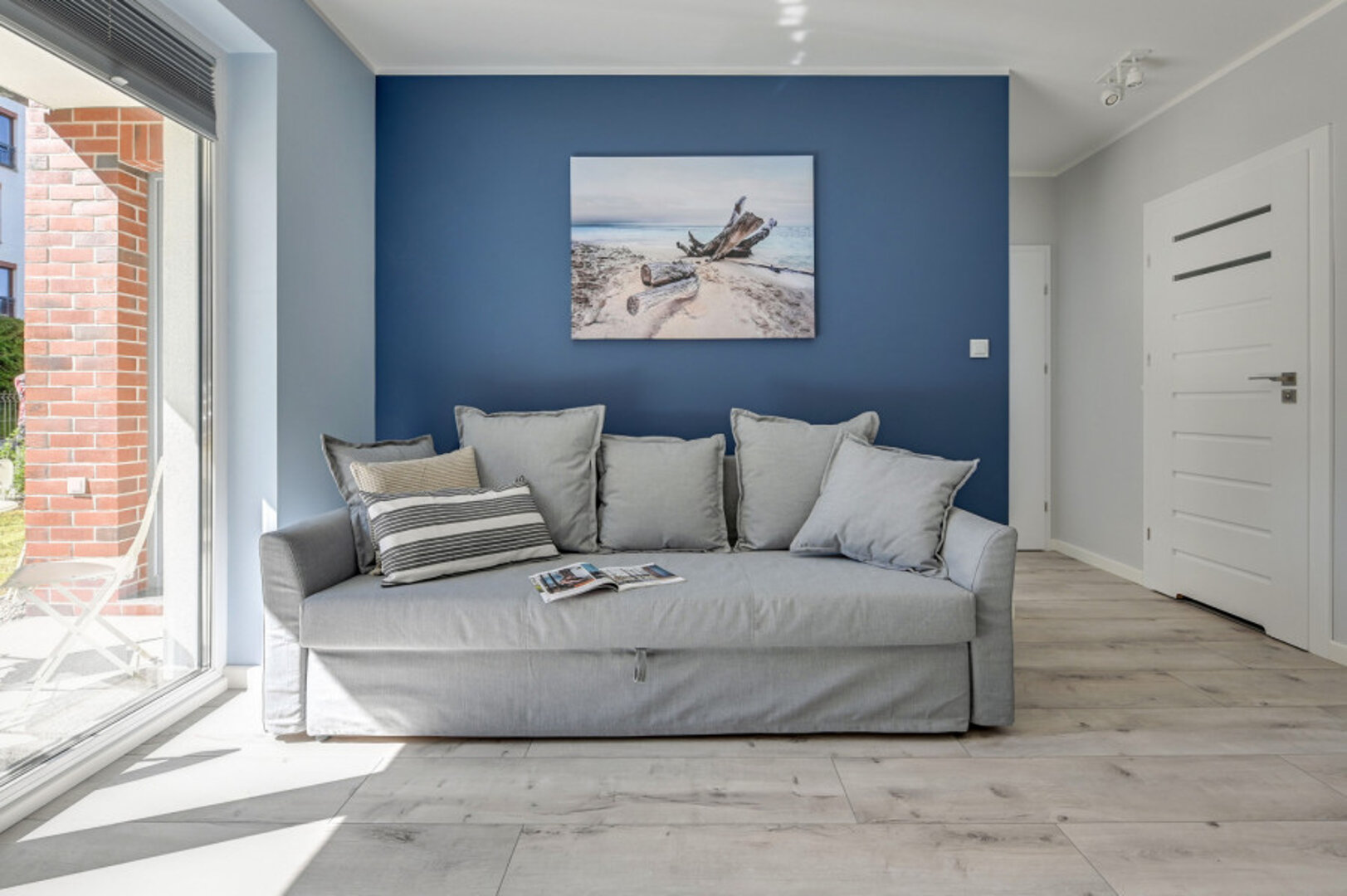 COSMO RADOMSKI, KNIECZYŃSKI, MEGGER SPÓŁKA JAWNA - 9