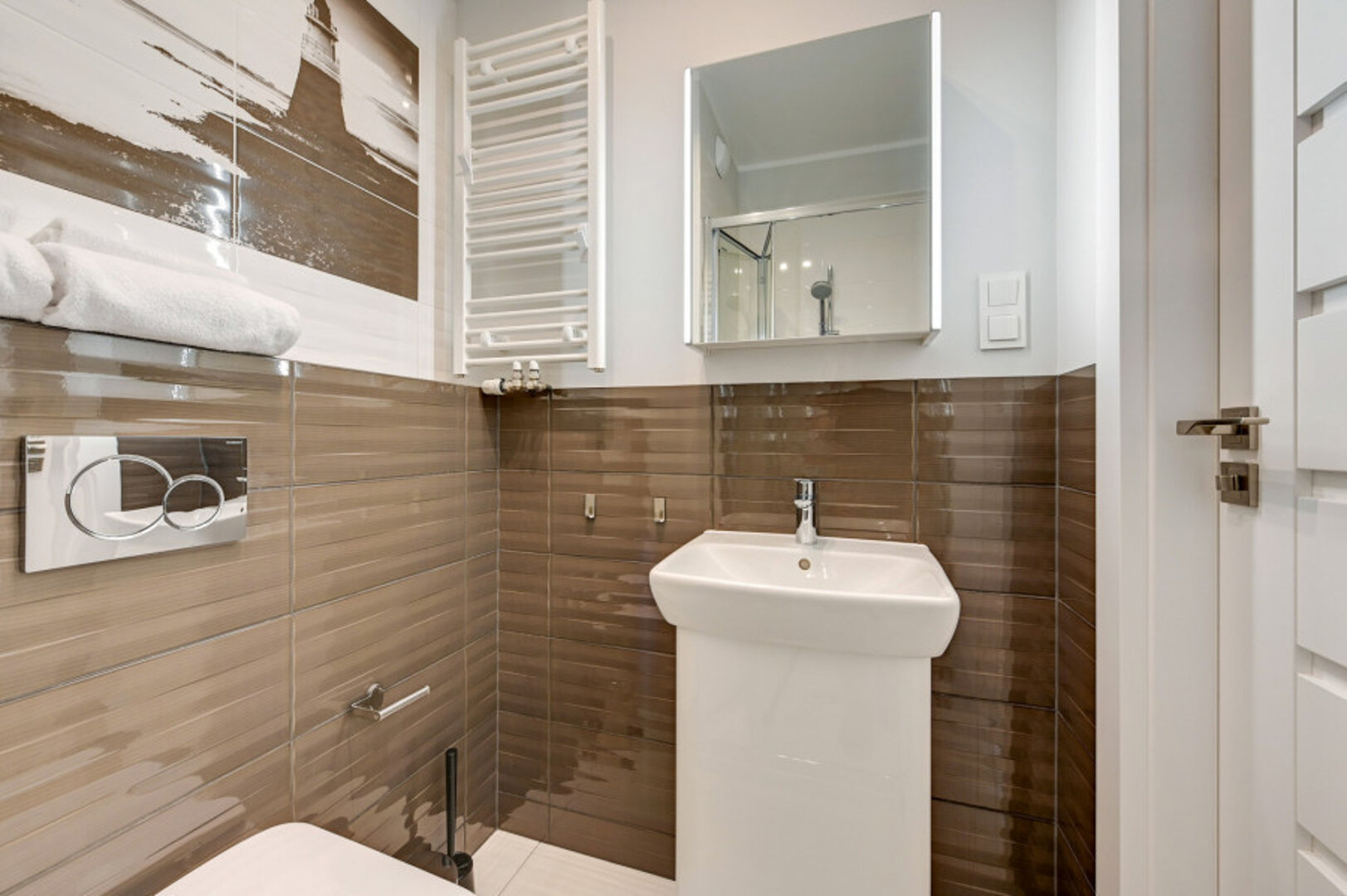 COSMO RADOMSKI, KNIECZYŃSKI, MEGGER SPÓŁKA JAWNA - 2