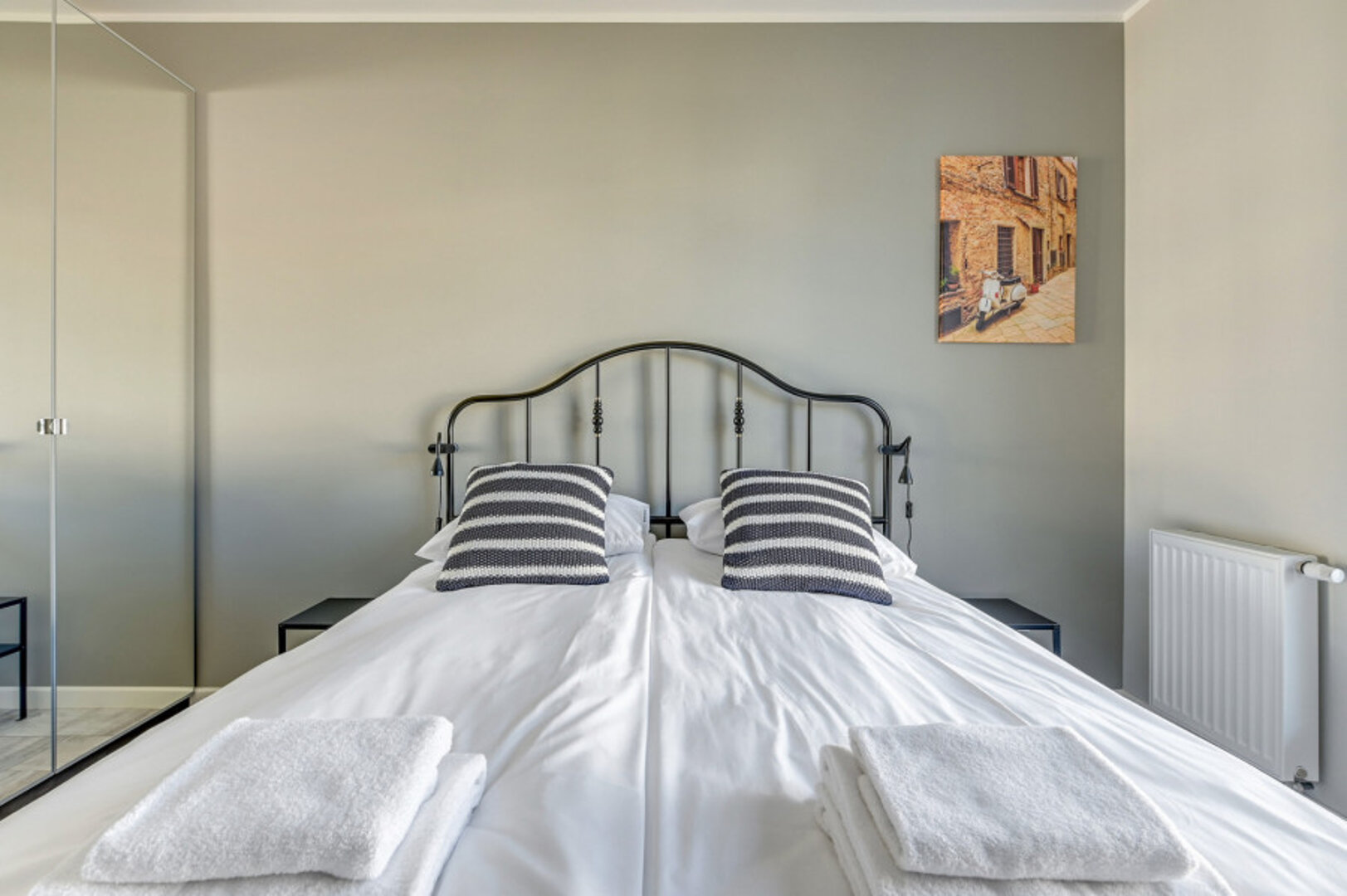 COSMO RADOMSKI, KNIECZYŃSKI, MEGGER SPÓŁKA JAWNA - 4